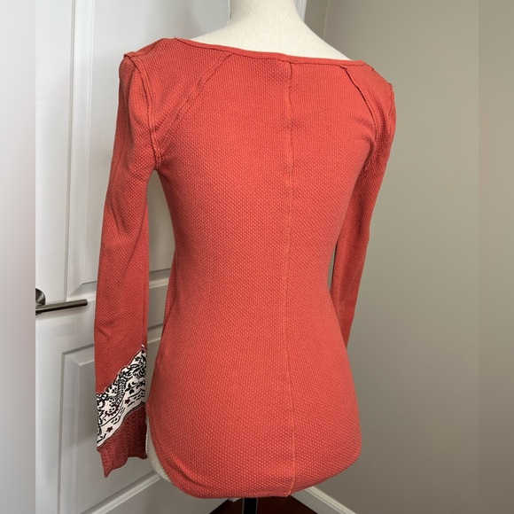 NWOT Free People Bandana Cuff Thermal Top Size XS - Picture 5 of 11